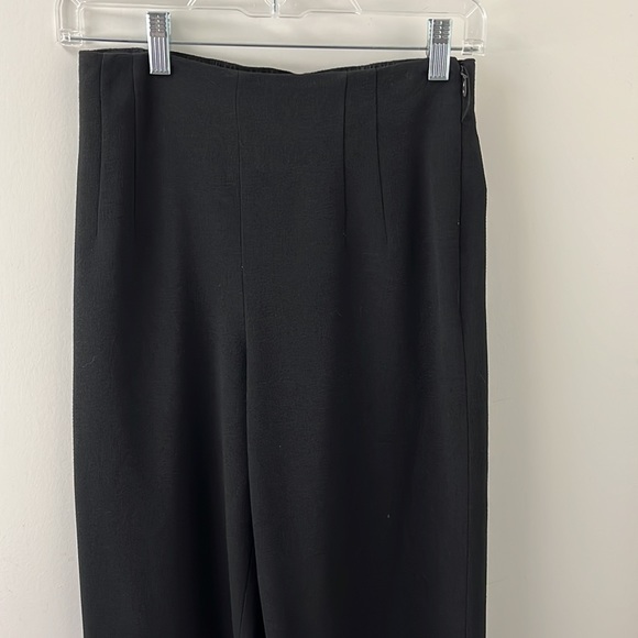 Club Monaco Pants with Ruffle detail - Picture 3 of 4